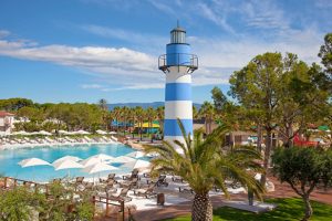 m_Resort_03
